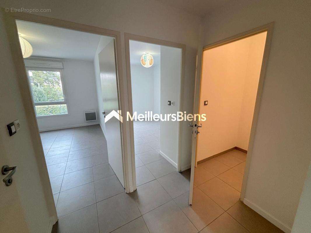 Appartement à SAINT-JEAN-DE-VEDAS