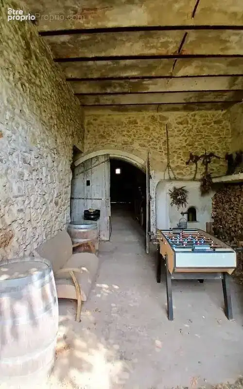 Sublime maison vigneronne, entièrement rénovée. - photo 6