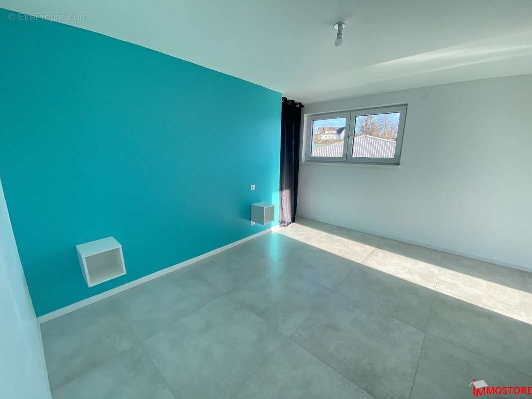Maison à toit plat 6 pièces de 150m² - photo 8
