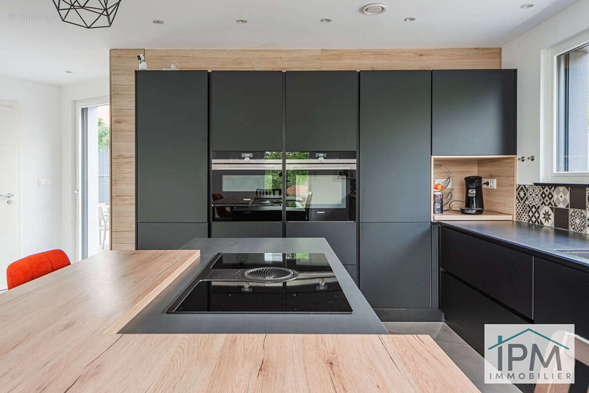 Maison à ERNOLSHEIM-BRUCHE