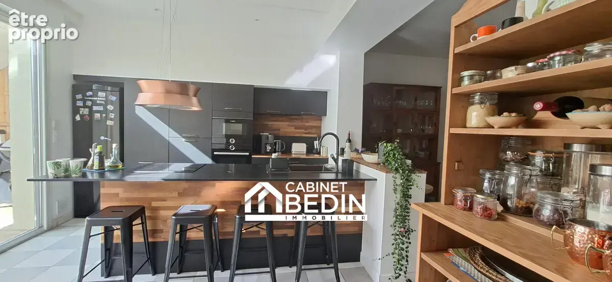 Maison 249 m² à Libourne  - photo 6