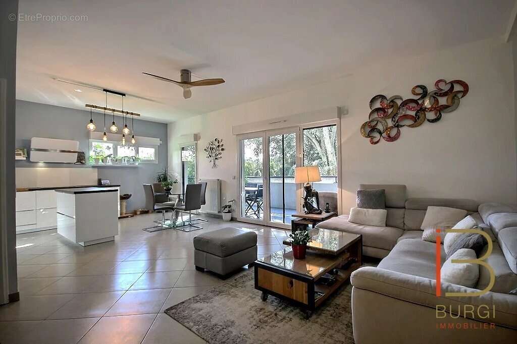 Appartement à SAINT-RAPHAEL