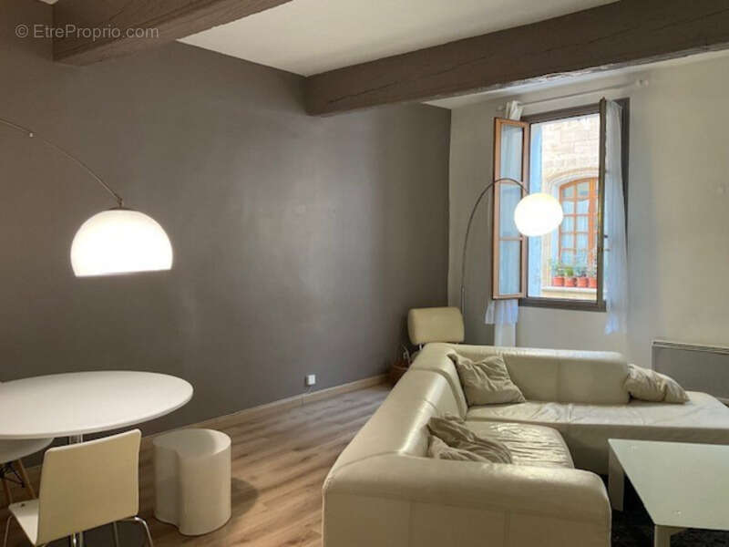 Centre ville d’Aix en Provence appartement de 64 m² T2/T3 rénové à deux pas du Palais de Justice - photo 3