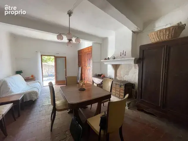 Maison de village avec terrasse et stationnements - photo 4