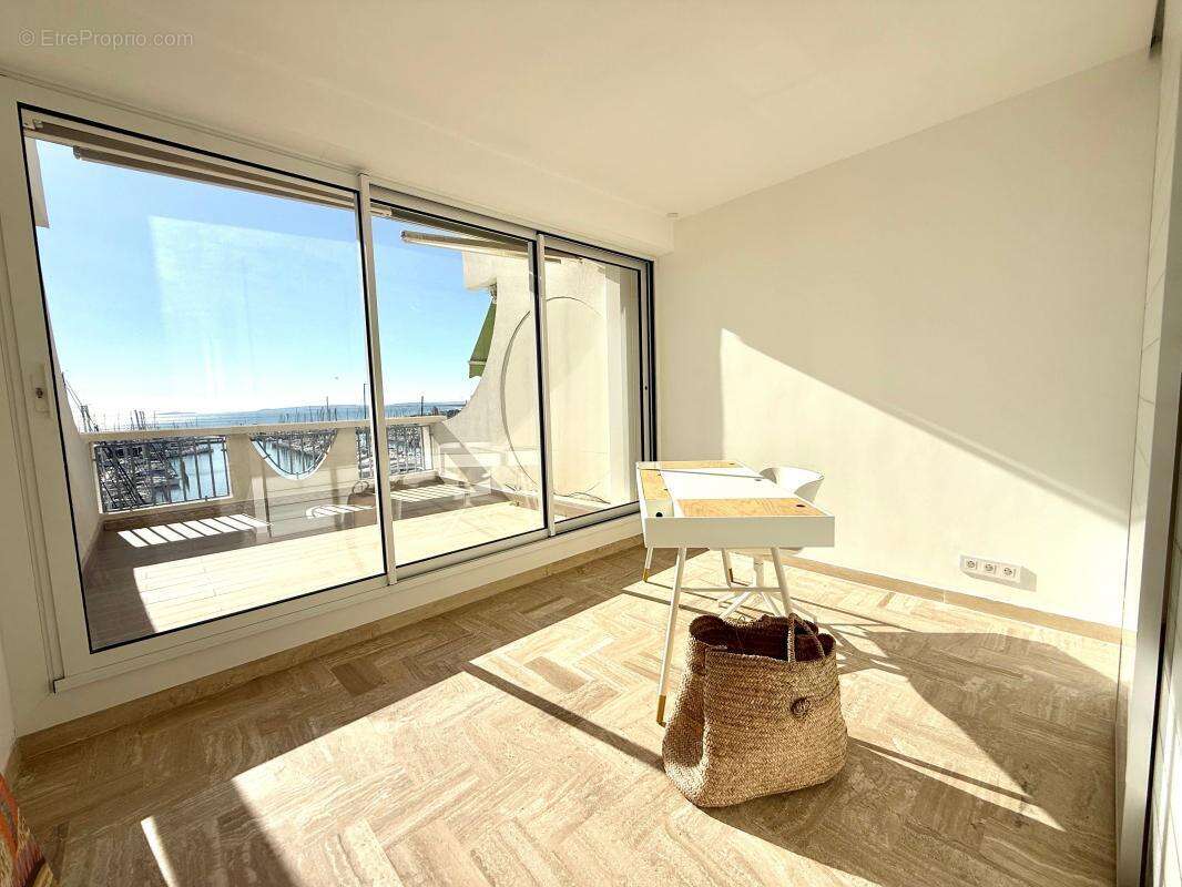 Appartement à LA GRANDE-MOTTE