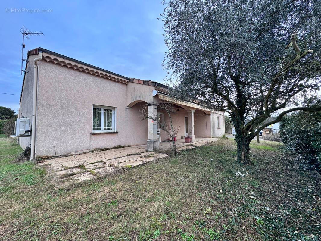 Maison à MONTBOUCHER-SUR-JABRON