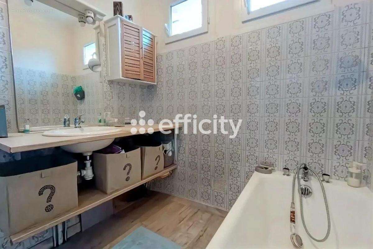 Maison 170 m² à Saint-Herblain  - photo 14
