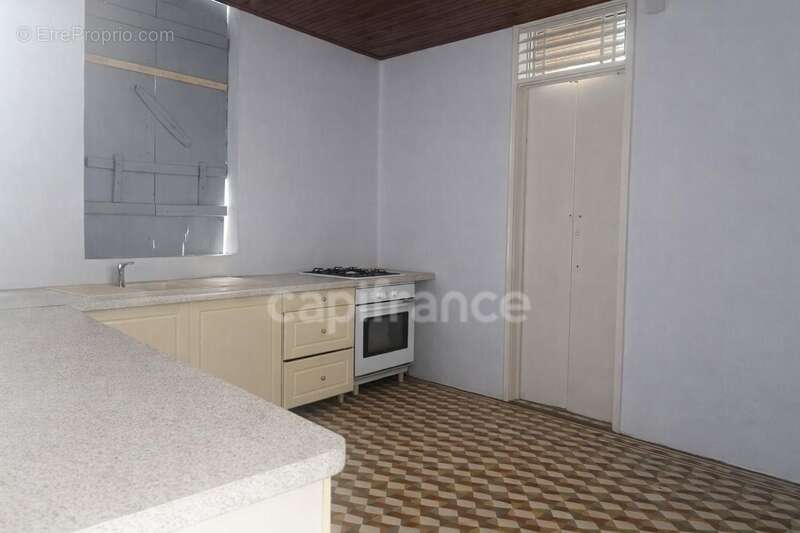 Maison à FORT-DE-FRANCE