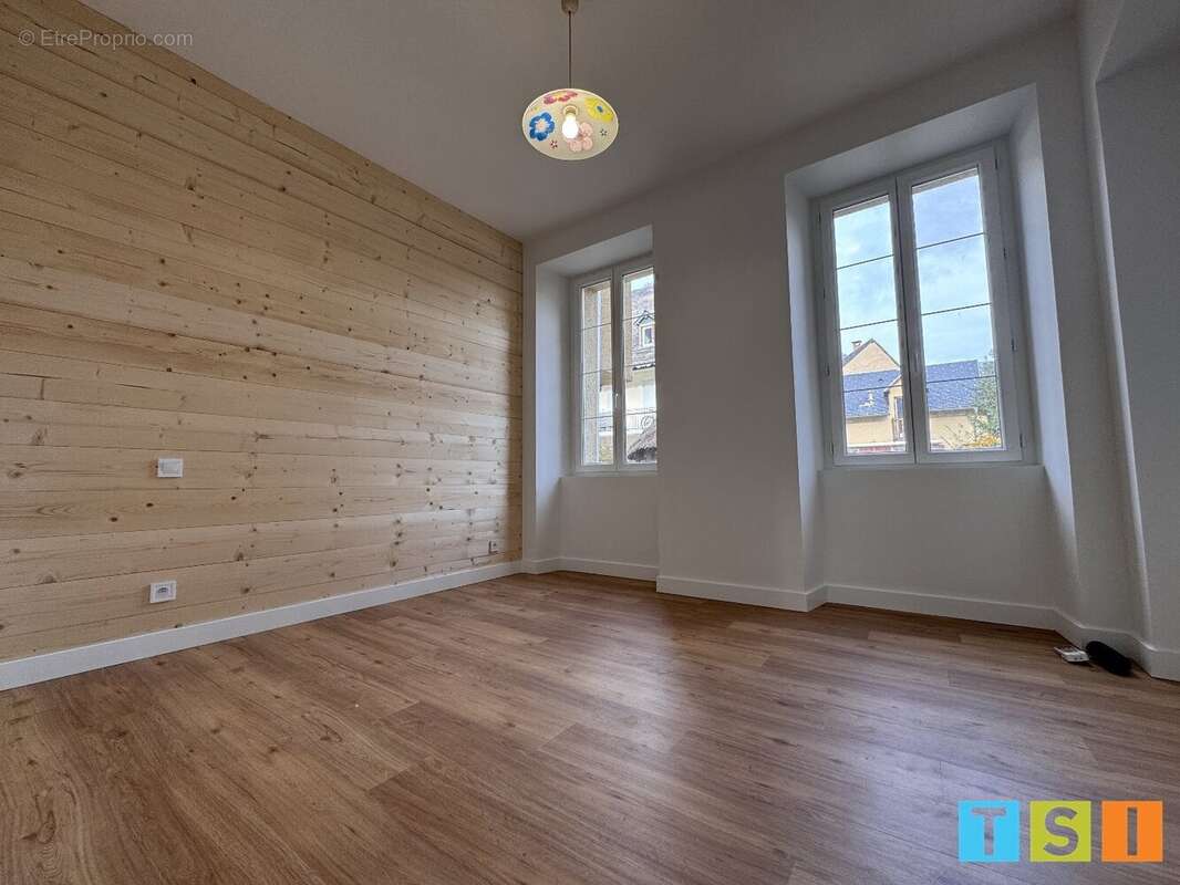 Appartement à BAGNERES-DE-LUCHON