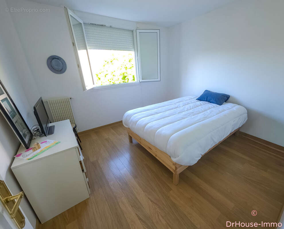 Appartement 78 m² à Joue-Les-Tours  - photo 17