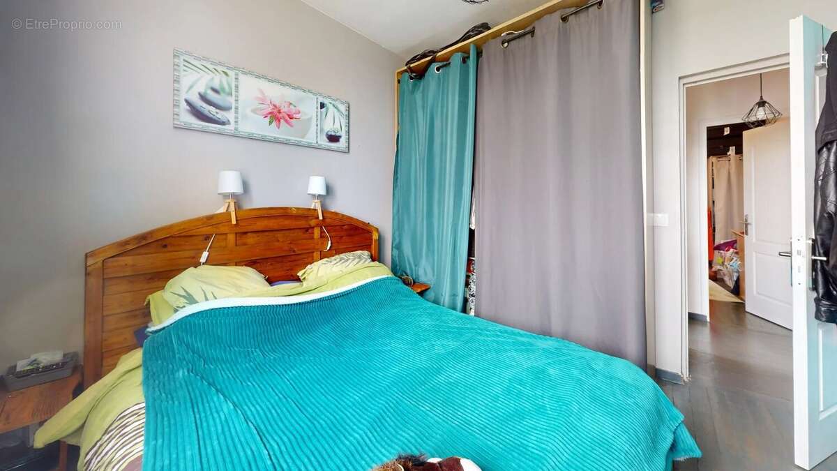 Appartement à SAINT-REMY-L&#039;HONORE