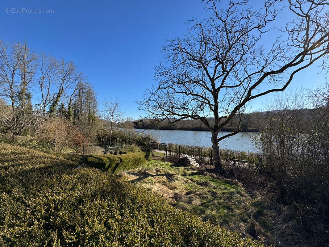Maison à BERG-SUR-MOSELLE