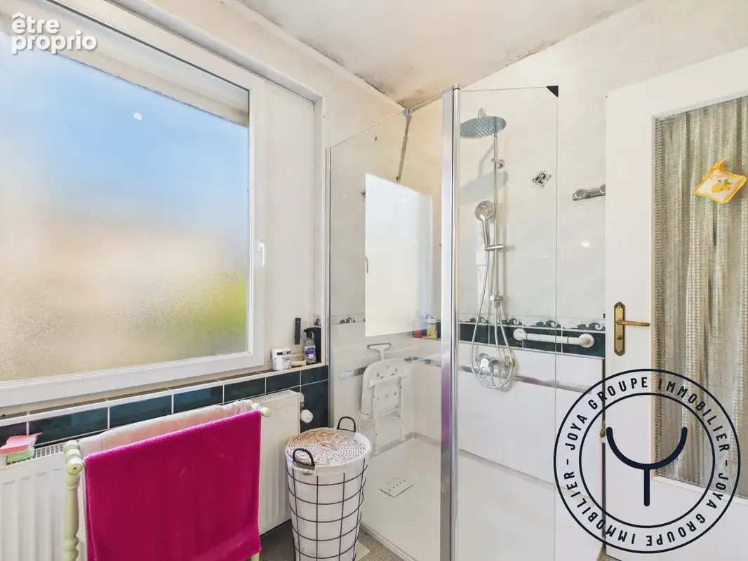Maison 5 pièces 107 m² à vendre à Romilly-Sur-Seine (10100) - photo 9