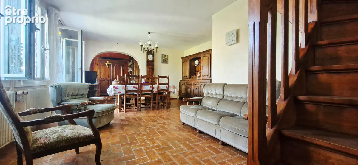 MAISON de 128m² - 4 CHAMBRES - 1 445 m² de Terrain clos- MAMIROLLE entre Besançon et Valdahon - photo 2