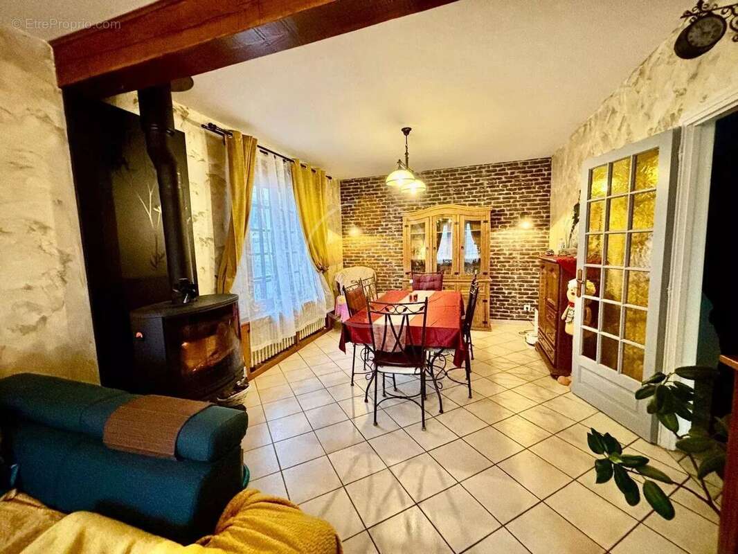 Maison à SAINT-GOBAIN