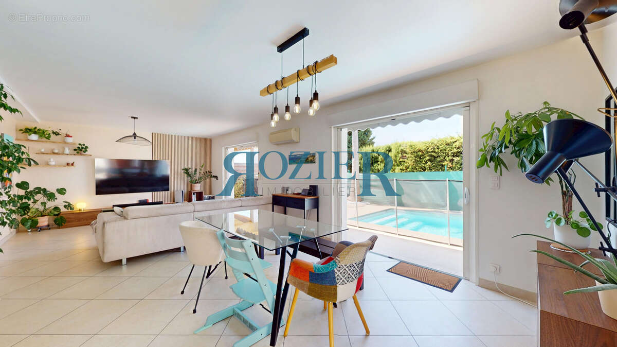 MOUGINS   Maison jumelée provençale avec piscine   4 chambres - photo 7