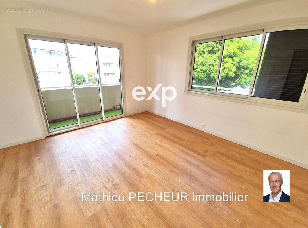 Appartement à SAINT-DENIS