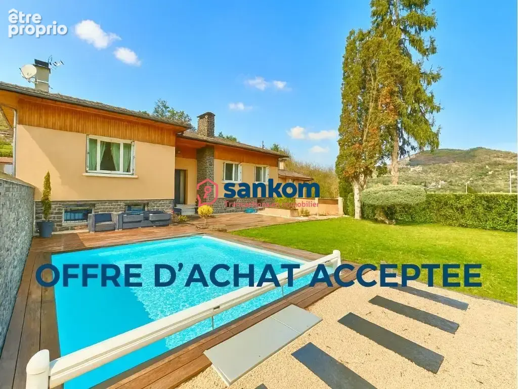Maison à ESPALY-SAINT-MARCEL