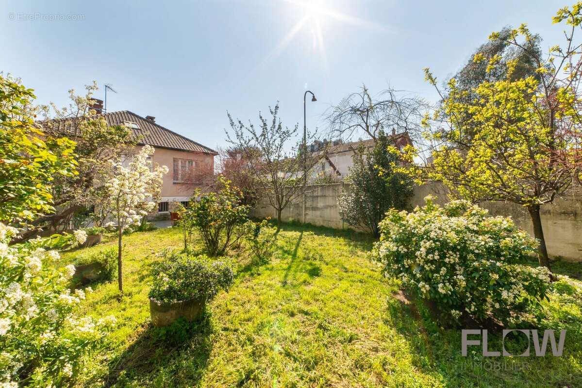 Maison à BOIS-COLOMBES