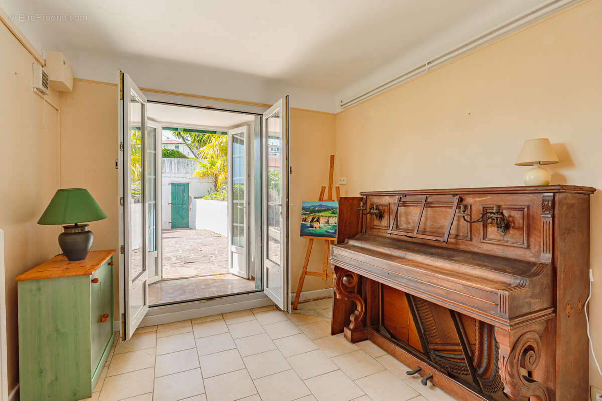 Maison Bordagain Sud - photo 12
