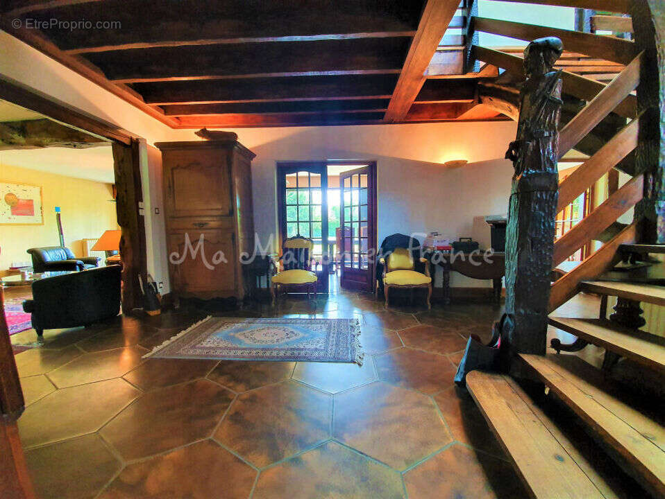 Maison à BELLERIVE-SUR-ALLIER