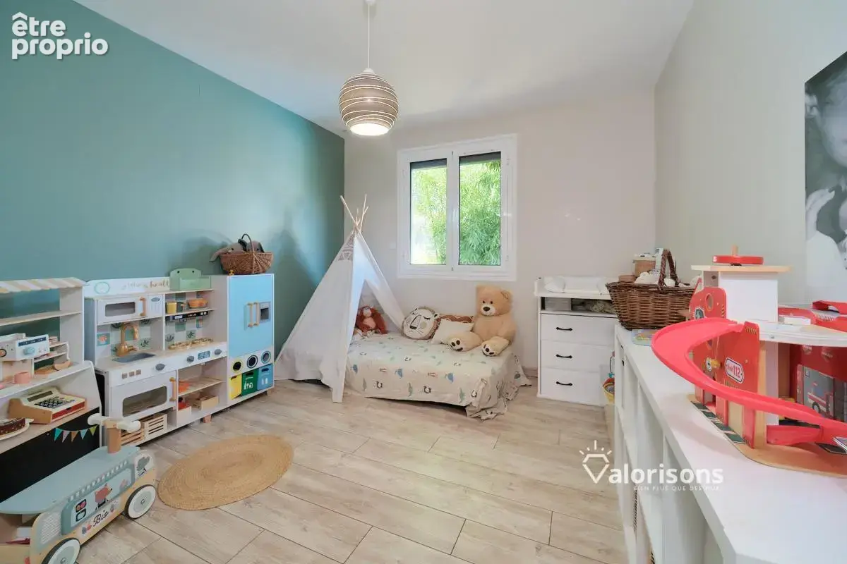 Maison 4 pièces 101 m² à vendre à Decines-Charpieu (69150) - photo 14