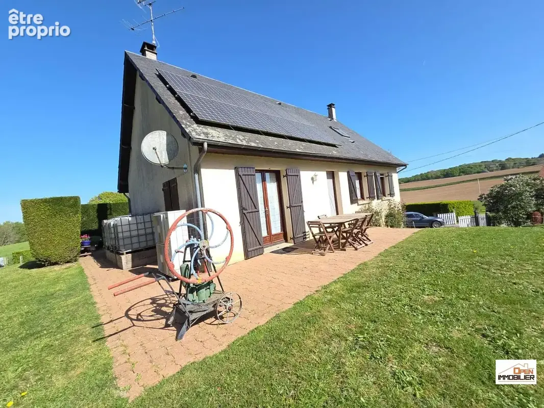 Photo Appartement à Saint-Priest-La-Feuille au prix de 199 900€