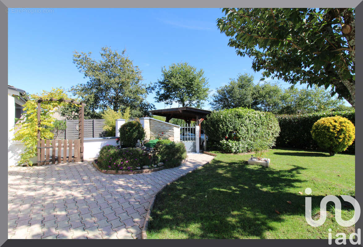 Photo 2 - Maison à CORREZE