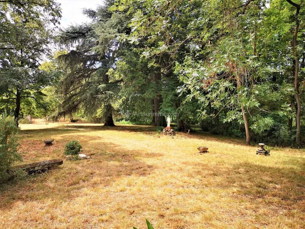 Maison à SAINT-JUERY