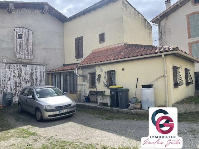 Maison à LA TOUR-DU-CRIEU