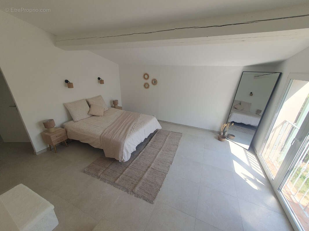 Maison à PLAN-DE-LA-TOUR