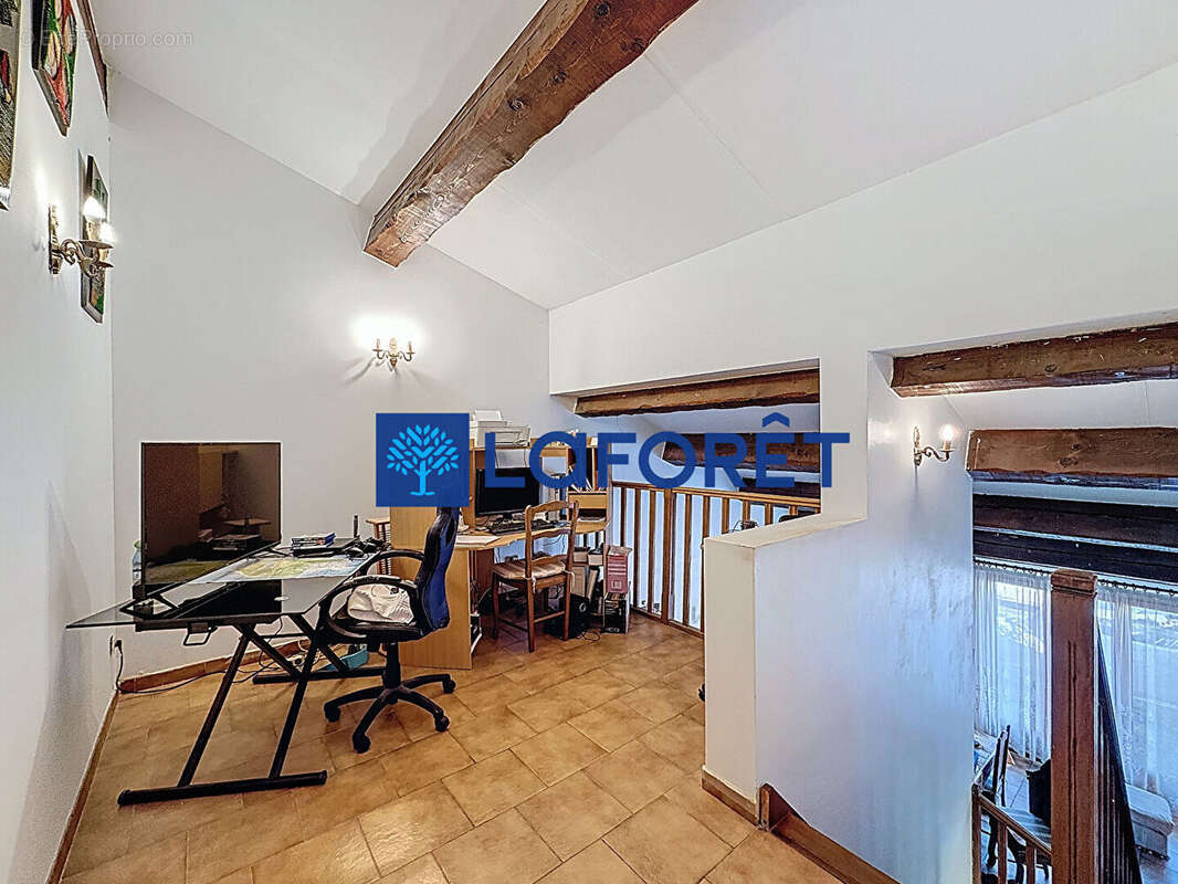 Maison à CARQUEIRANNE