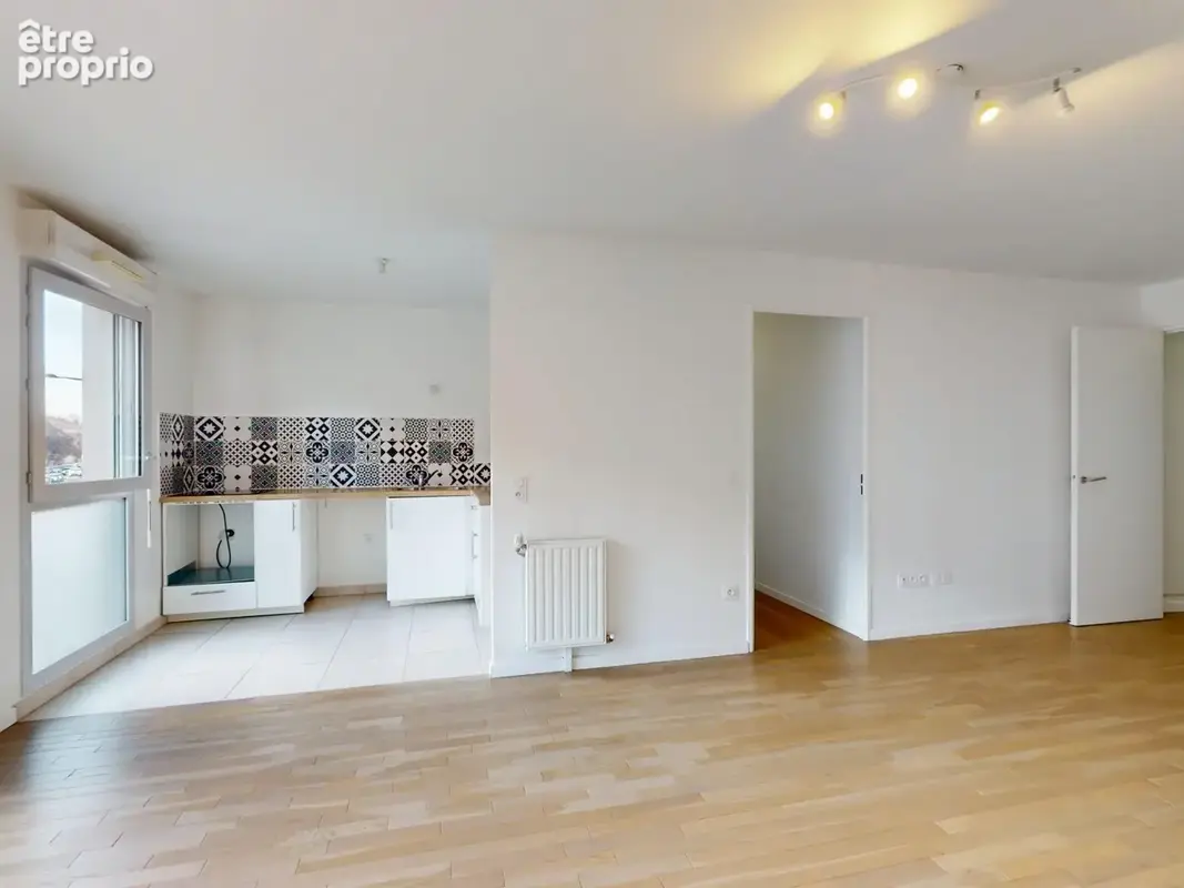 Appartement 4 pièces 85 m² à vendre à Creteil (94000) - photo 2