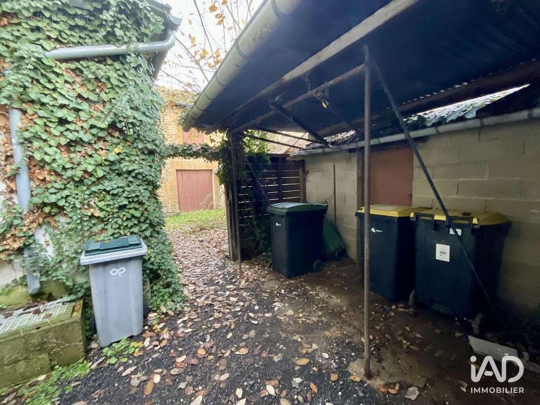 Photo 5 - Commerce à CHARLEVILLE-MEZIERES