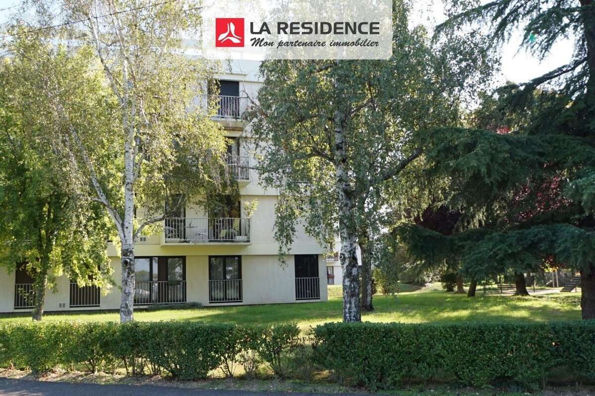 Parking à CONFLANS-SAINTE-HONORINE