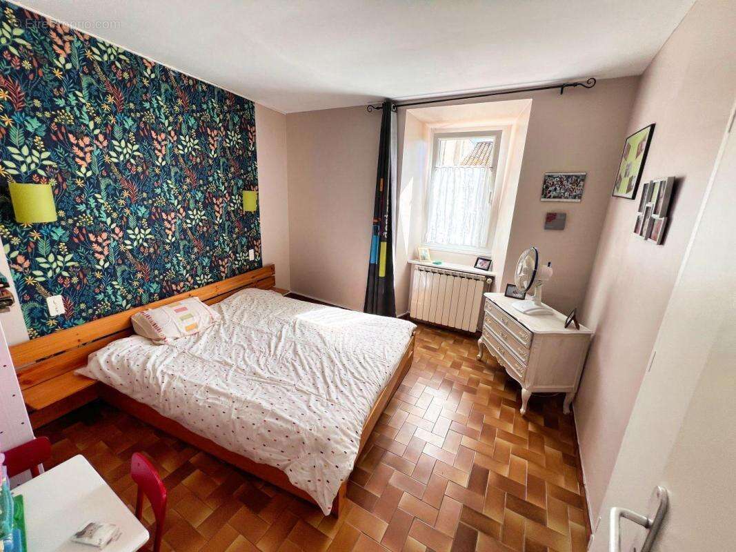 Maison 142 m² à Aigues-Vives  - photo 4