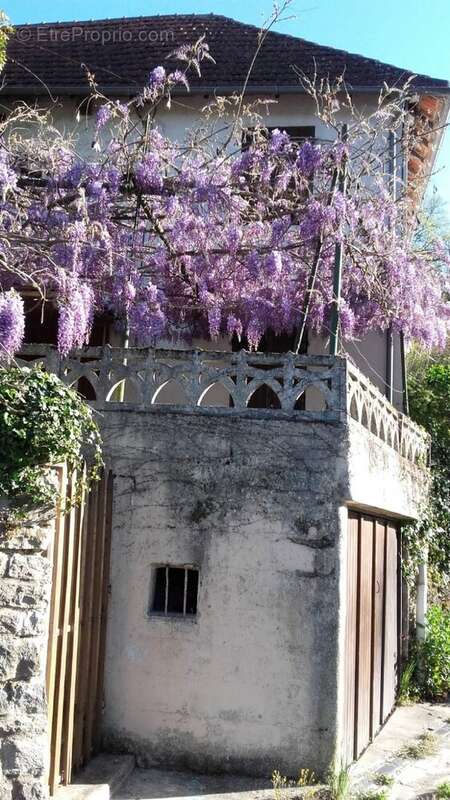 Maison à LE LARDIN-SAINT-LAZARE