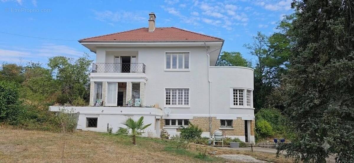 Photo 1 - Maison à JOUET-SUR-L'AUBOIS