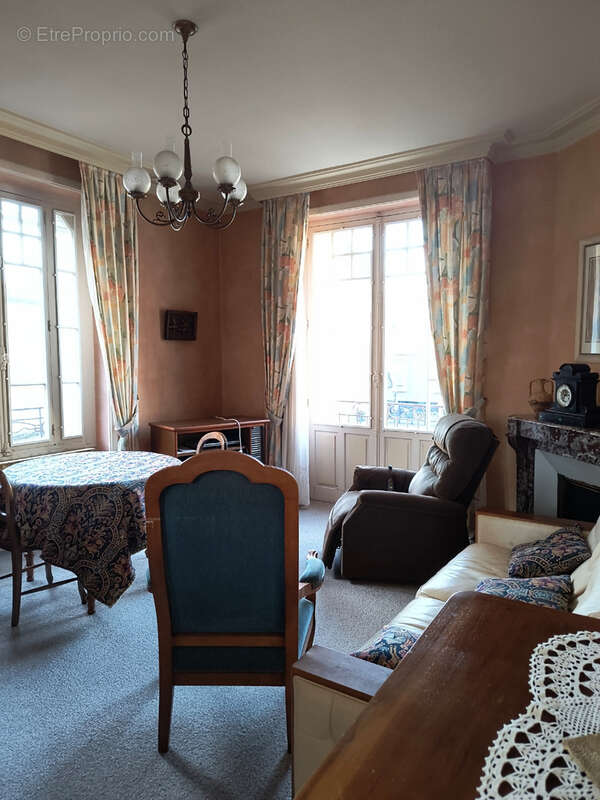 Appartement à BRIVE-LA-GAILLARDE