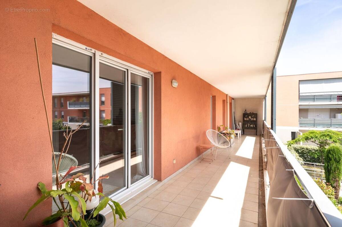 Appartement à FREJUS