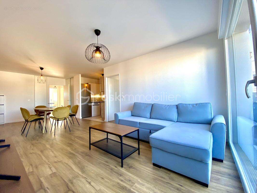 Appartement à BEZANNES