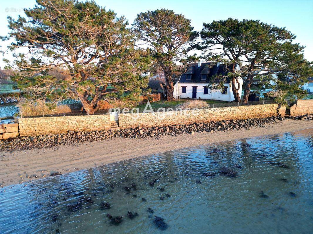 Maison à LARMOR-BADEN