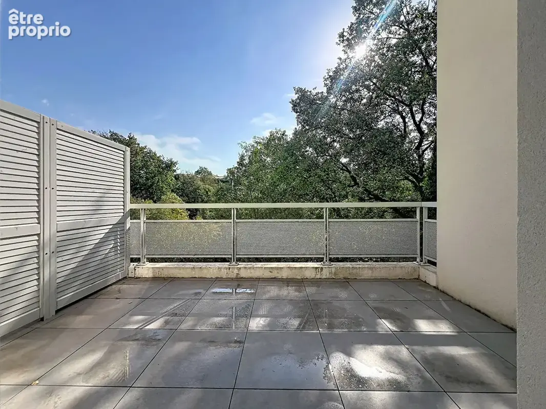 EXCLUSIVITÉ - T2 44 m² avec terrasse 9 m² et 2 parkings - Rousset Centre - photo 4