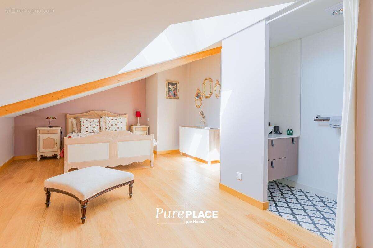 Maison à VILLEURBANNE