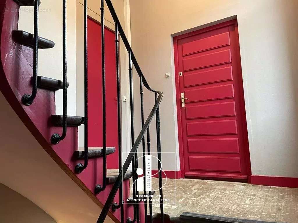 Appartement à FONTAINEBLEAU