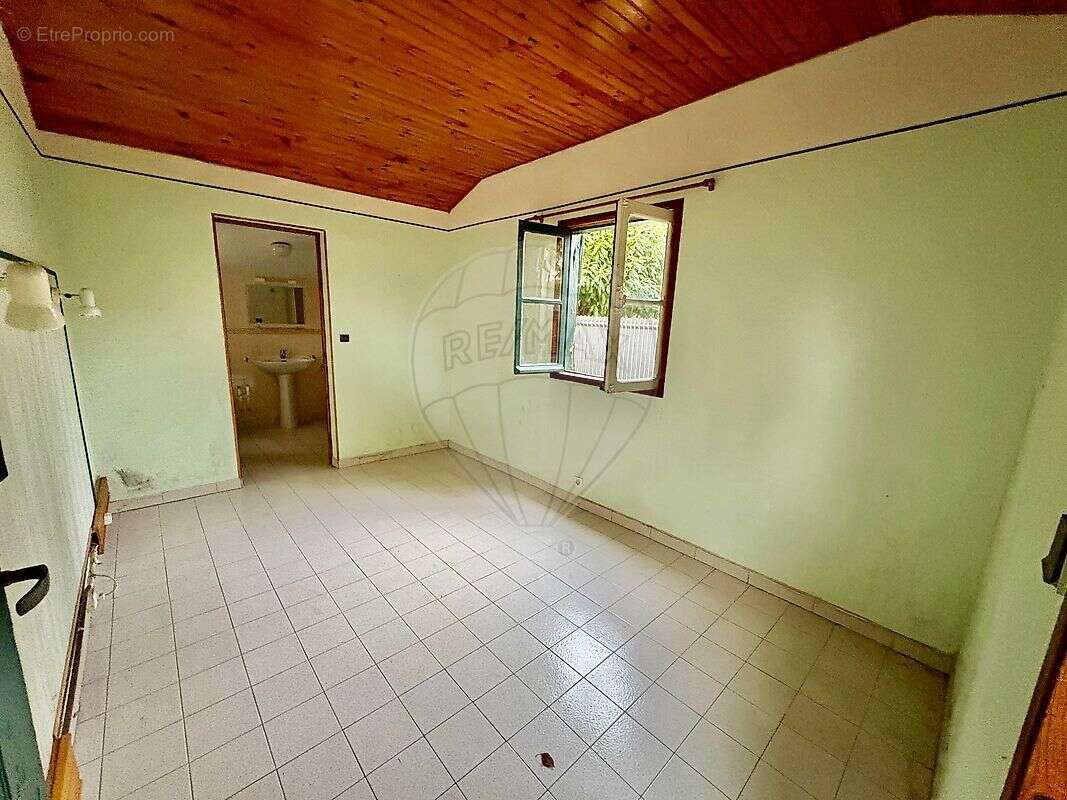 Maison à SAINT-GEORGES-DE-DIDONNE