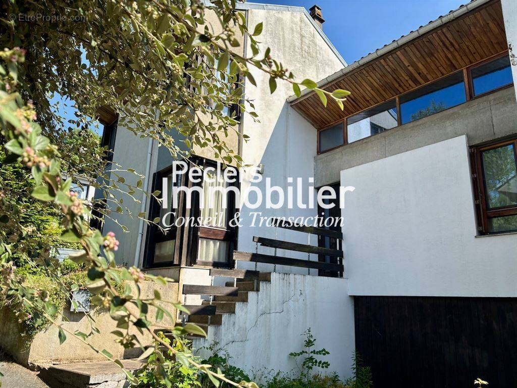 Maison à RUEIL-MALMAISON