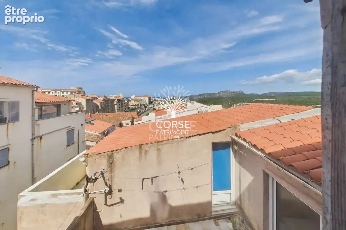 Bonifacio  Appartement de caractère avec vue imprenable sur le port et la mer - photo 13