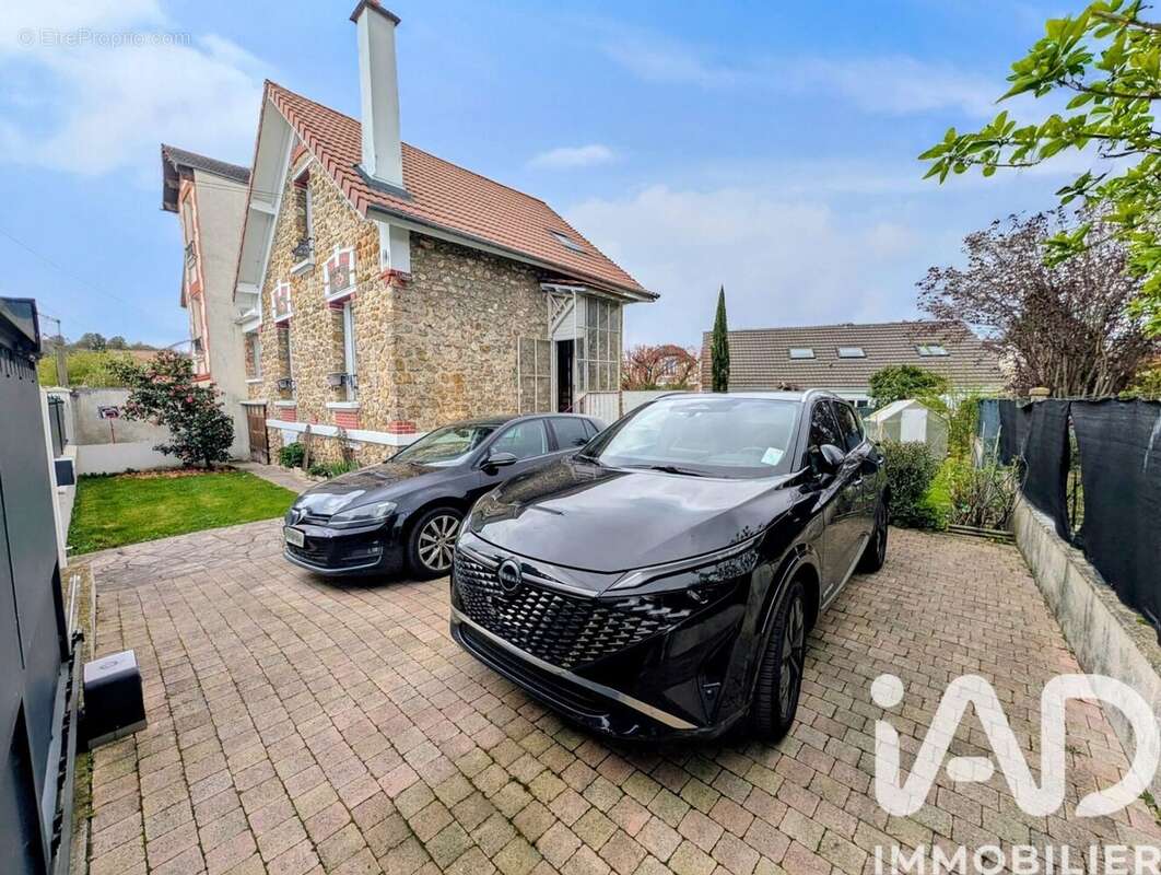 Photo 2 - Maison à EZANVILLE