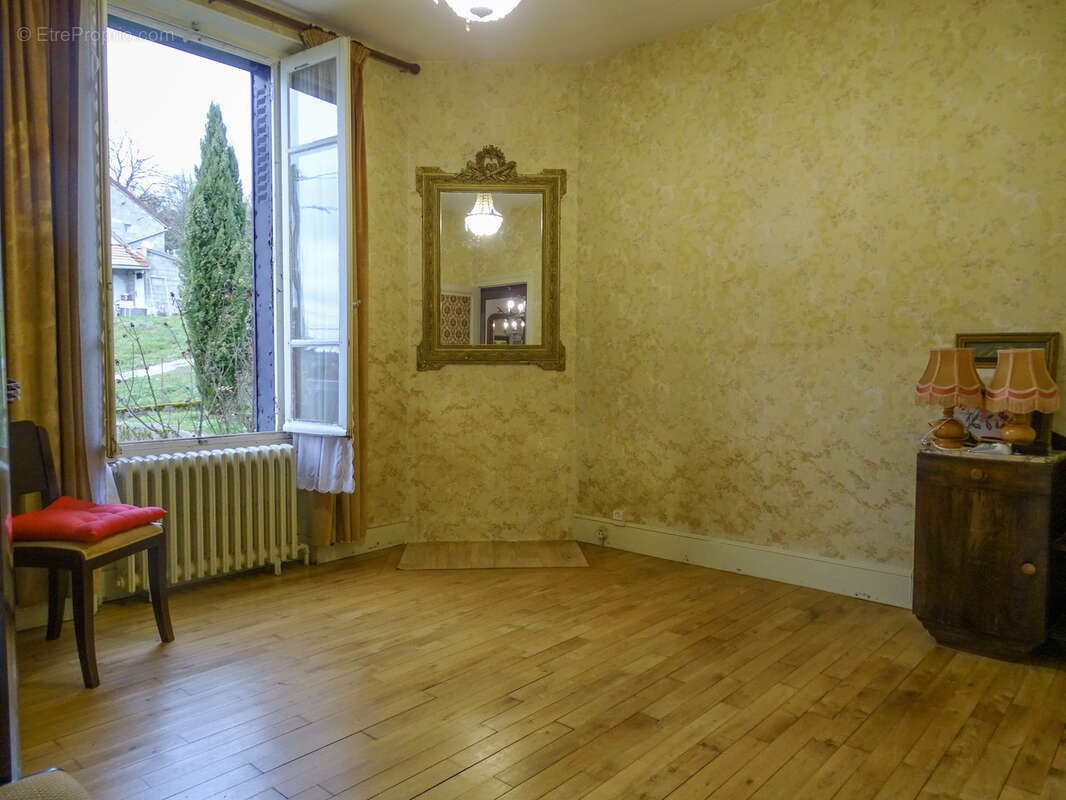 Maison à MENNETOU-SUR-CHER